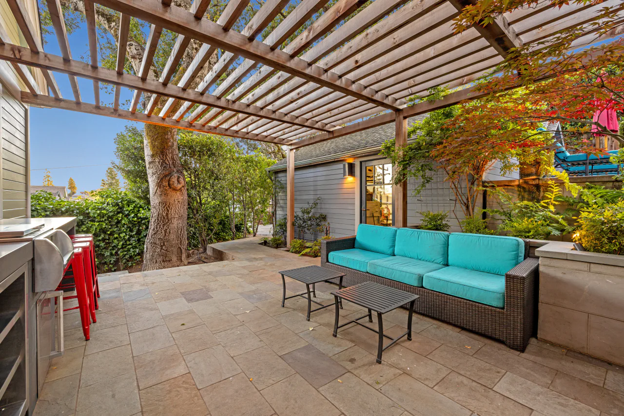 Landscaped residential courtyard