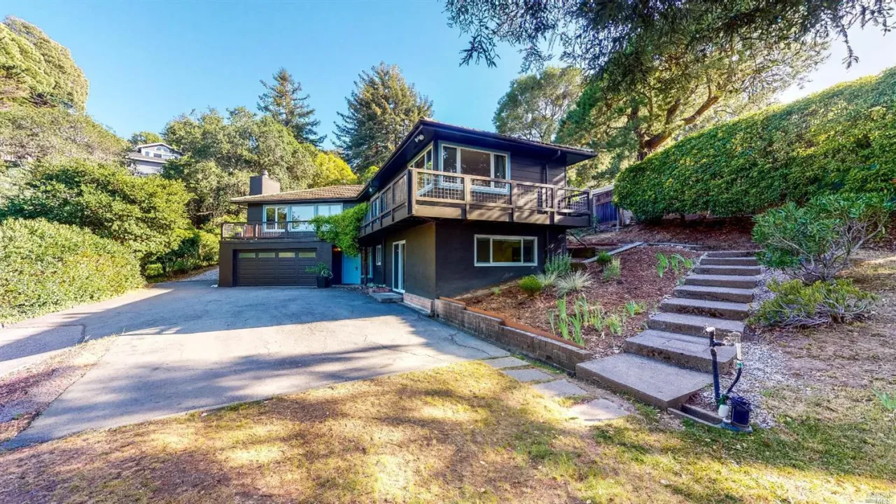 Residence in Corte Madera, Marin County